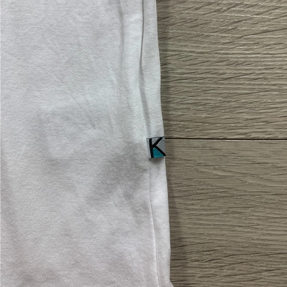 Kling Monday Feels White T-shirt - Picture 8 of 10